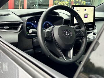 Toyota Corolla Touring Sports